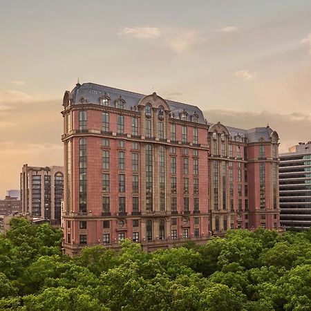 Отель Mandarin Oriental, Тайбэй Экстерьер фото