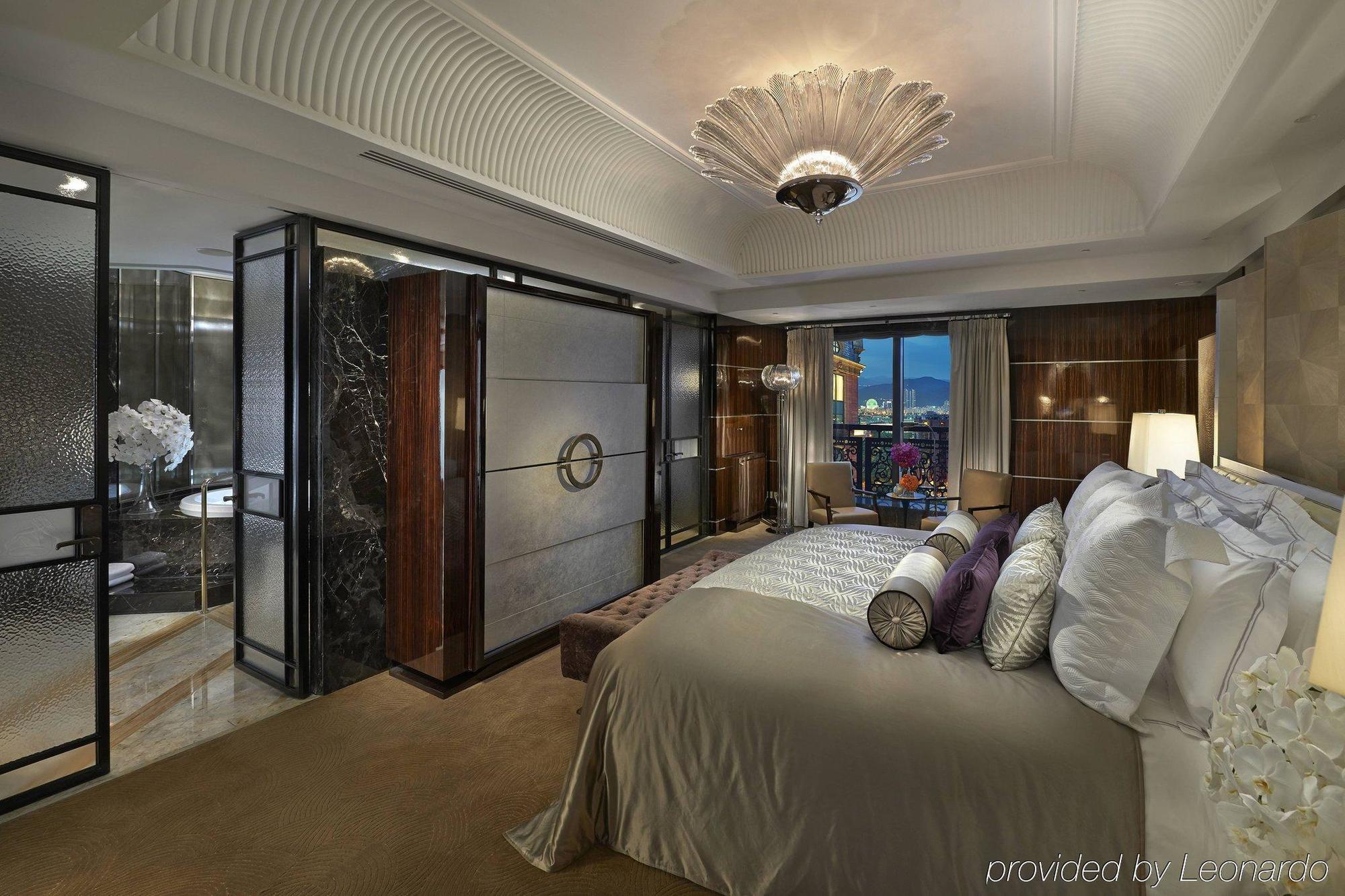 Отель Mandarin Oriental, Тайбэй Экстерьер фото