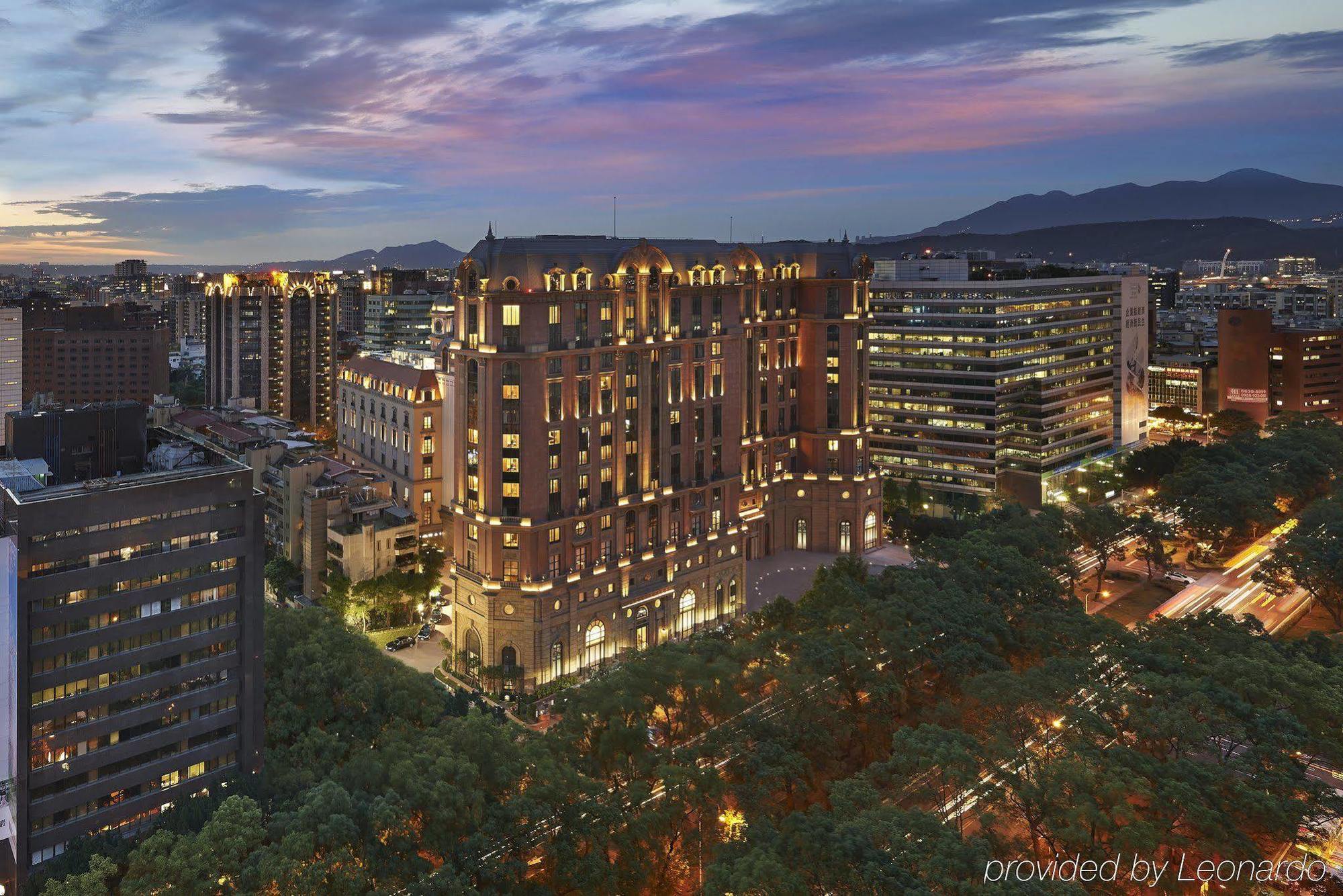 Отель Mandarin Oriental, Тайбэй Экстерьер фото
